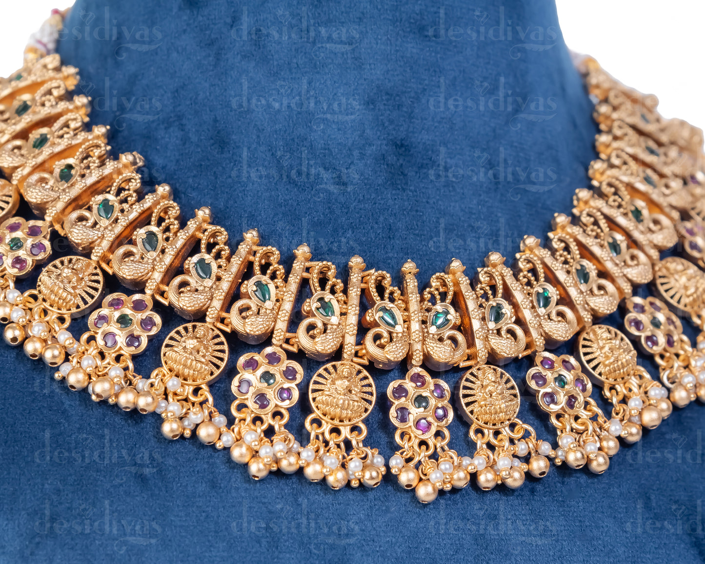 Elegant Gold Plating Temple Necklace Set