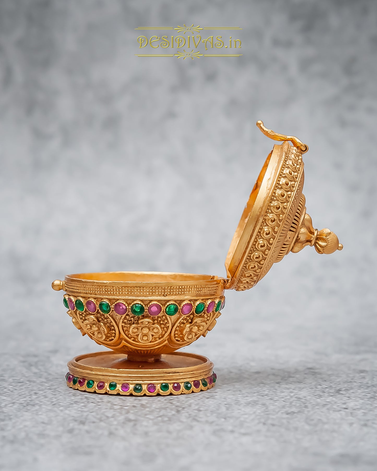 Temple Style Kumkum Sindoor Dani, Wedding Gift, Pooja Accessory
