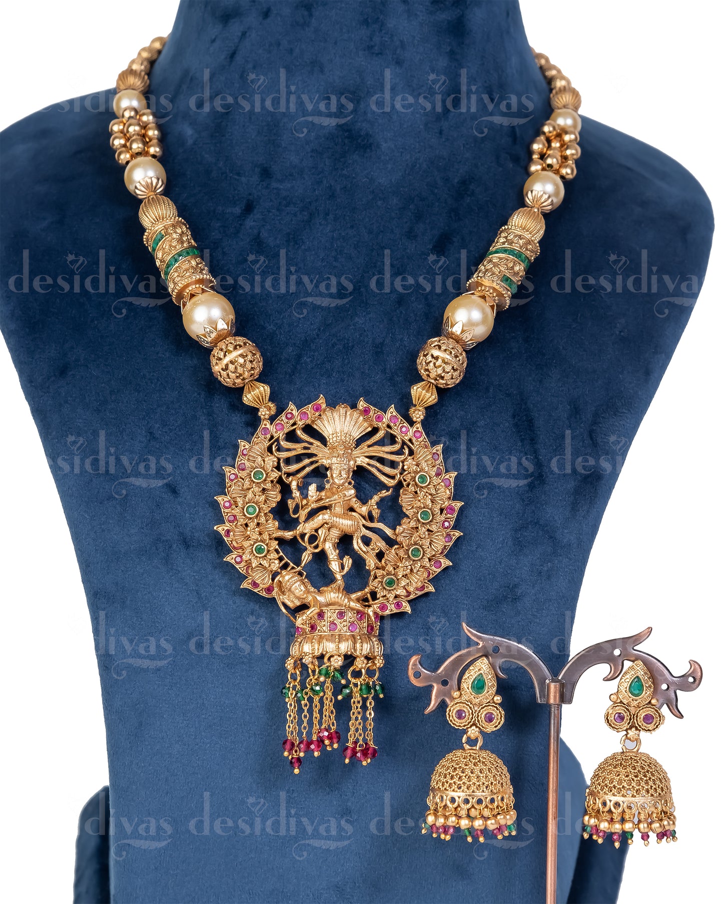 Ethnic Temple Gold Plating Necklace Set