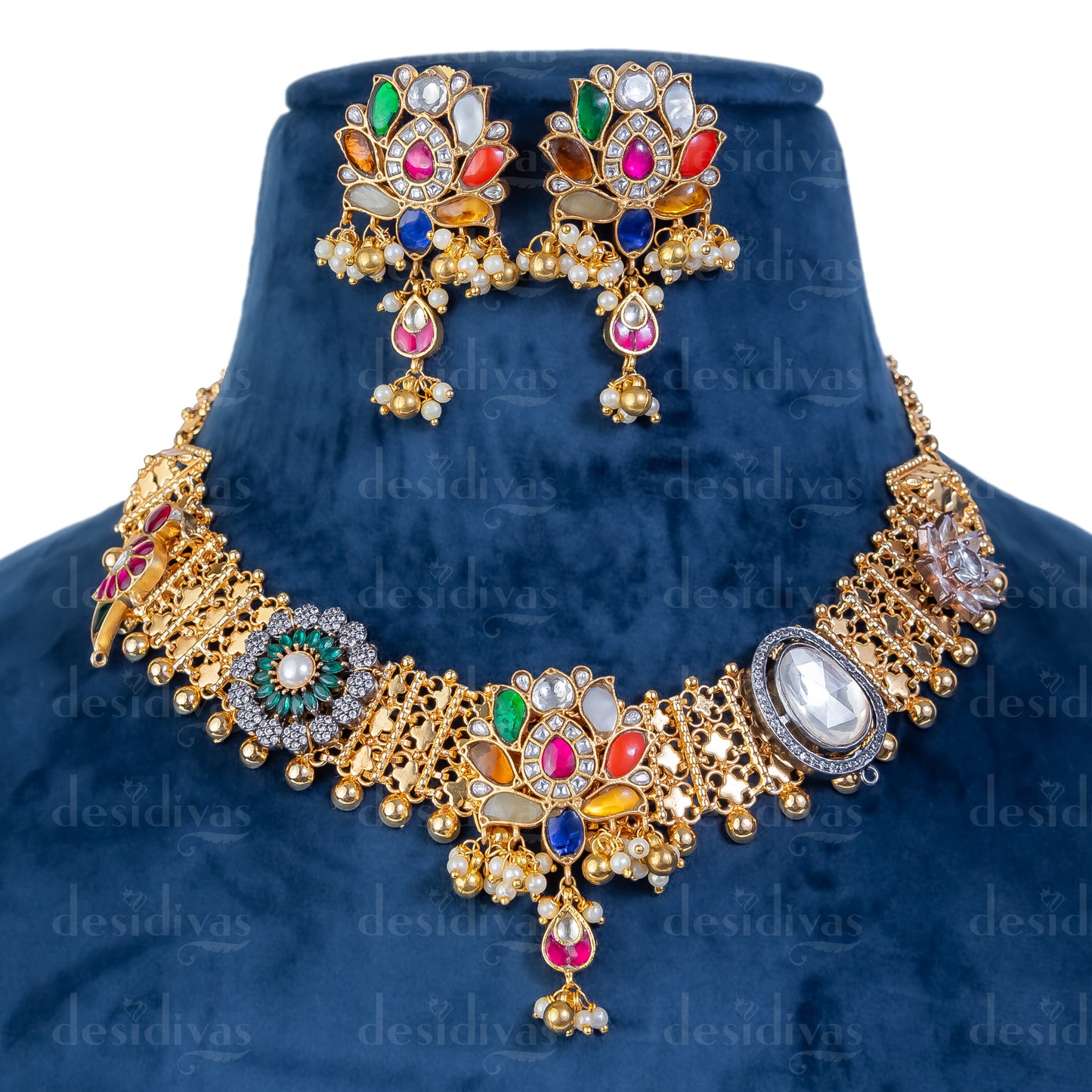 Trendy N elegant Fusion Pachi Kundan Necklace Set