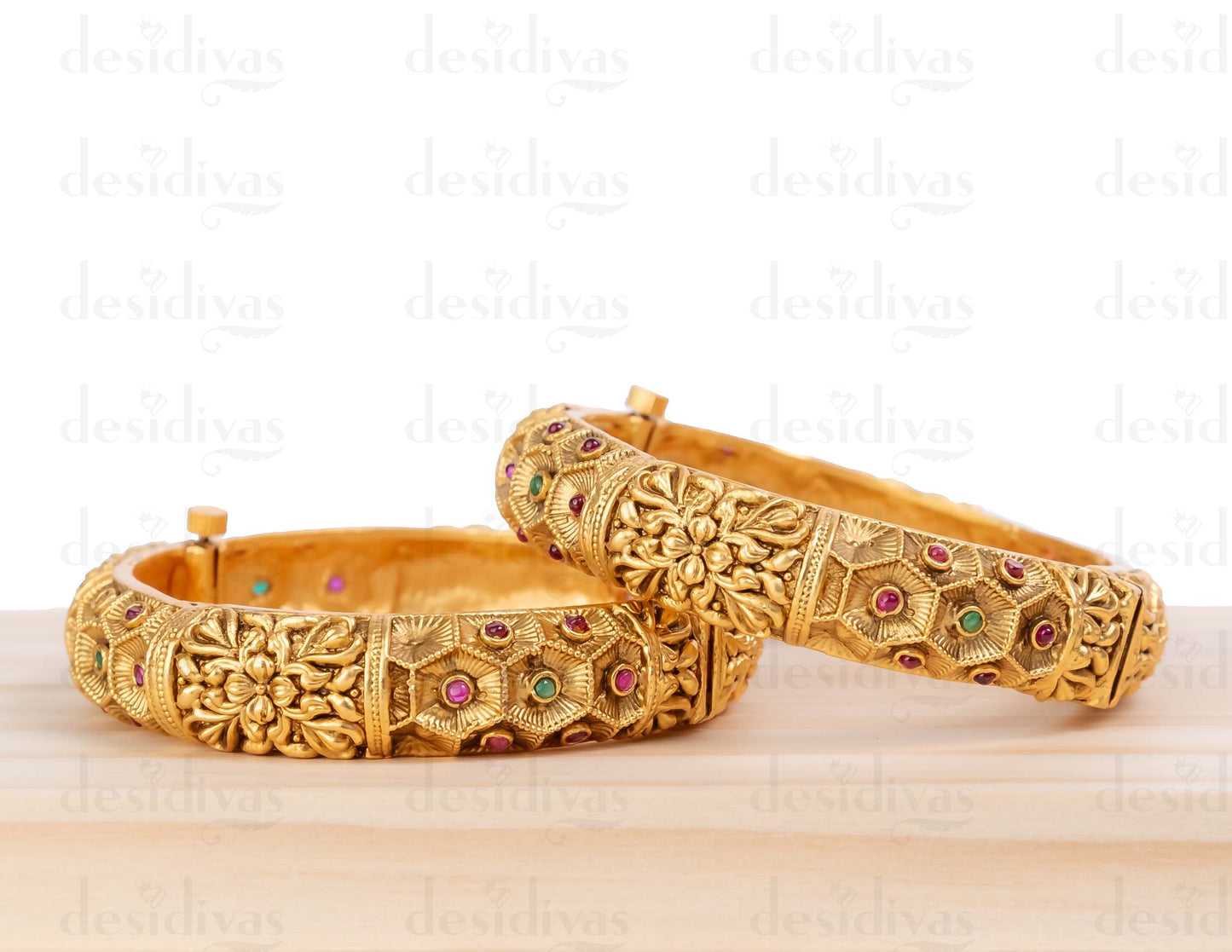 Golden Kundan Openable Bangles