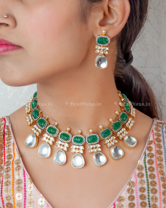 elegant Polki Kundan Chokar Necklace Set with Emeralds