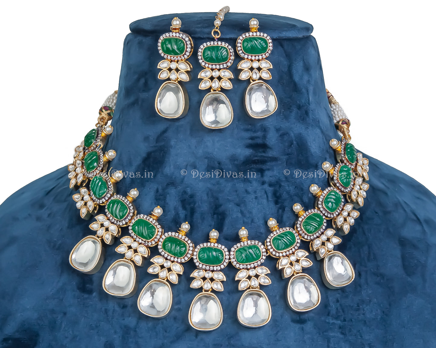 elegant Polki Kundan Chokar Necklace Set with Emeralds