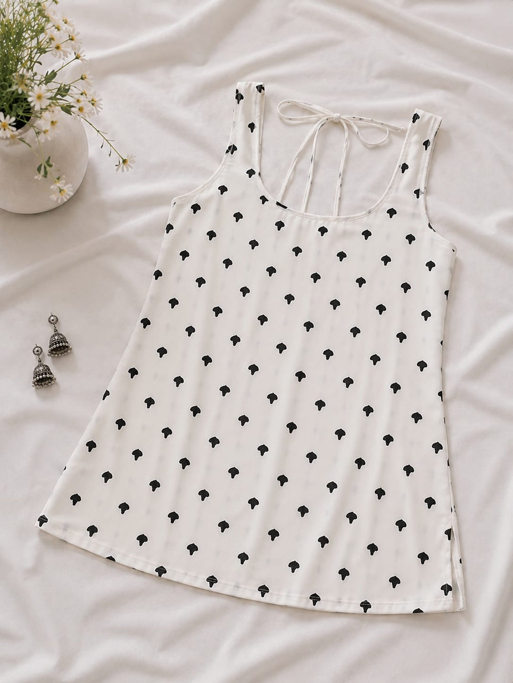 Women Stylish White Short Kurti🩷