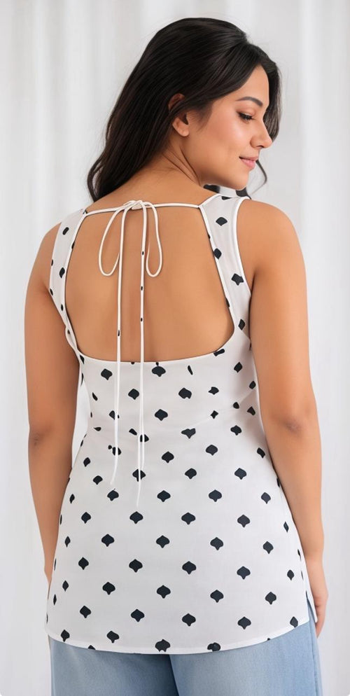Women Stylish White Short Kurti🩷