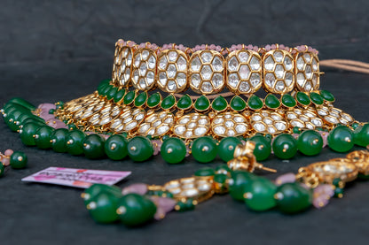 ''Glory'' Tyaani Kundan inspired Polki Moissanite Bridal Chokar Set with Emerald