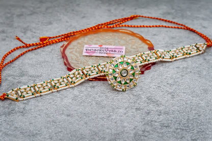 Elegant petite Kundan Pearl Sheesh Phool Mathapatti Head Band with Borla/Indian Bridal Jewelry