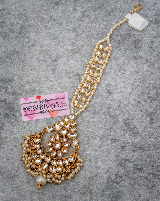 Elegant Kundan Jadau Gold Finish Maang Tikka