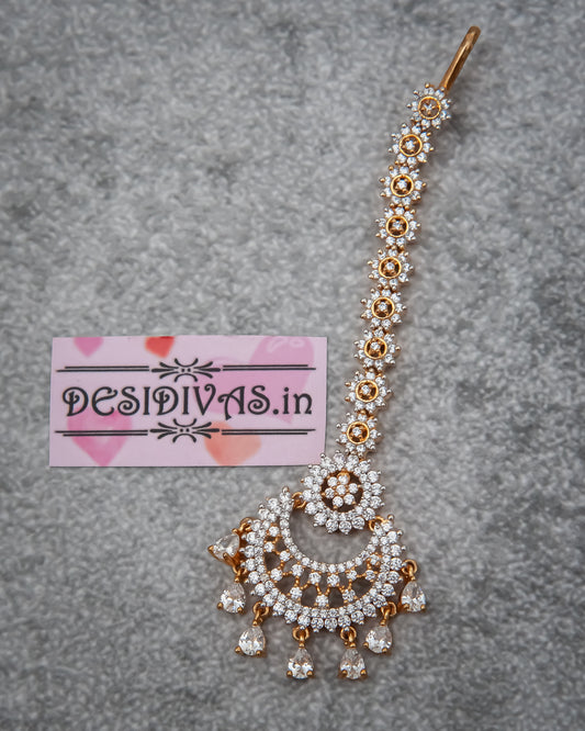 Elegant Diamond Gold Polish Maang Tikka/ Indian Forhead Jewelry